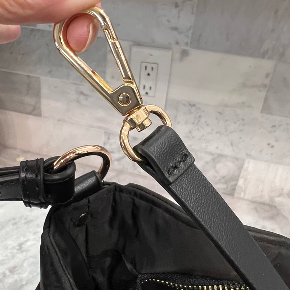 Saint + Sofia Black Quilted Bag with Pouch Set - Picture 11 of 16